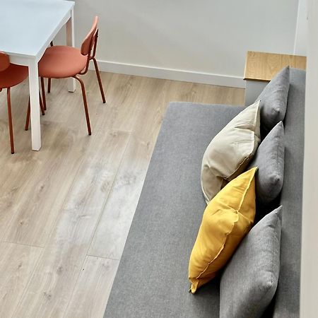 Apartamentos Noviembre Μαδρίτη Εξωτερικό φωτογραφία
