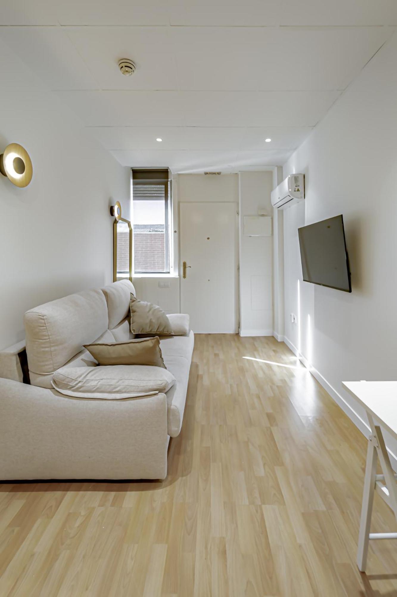 Apartamentos Noviembre Μαδρίτη Εξωτερικό φωτογραφία