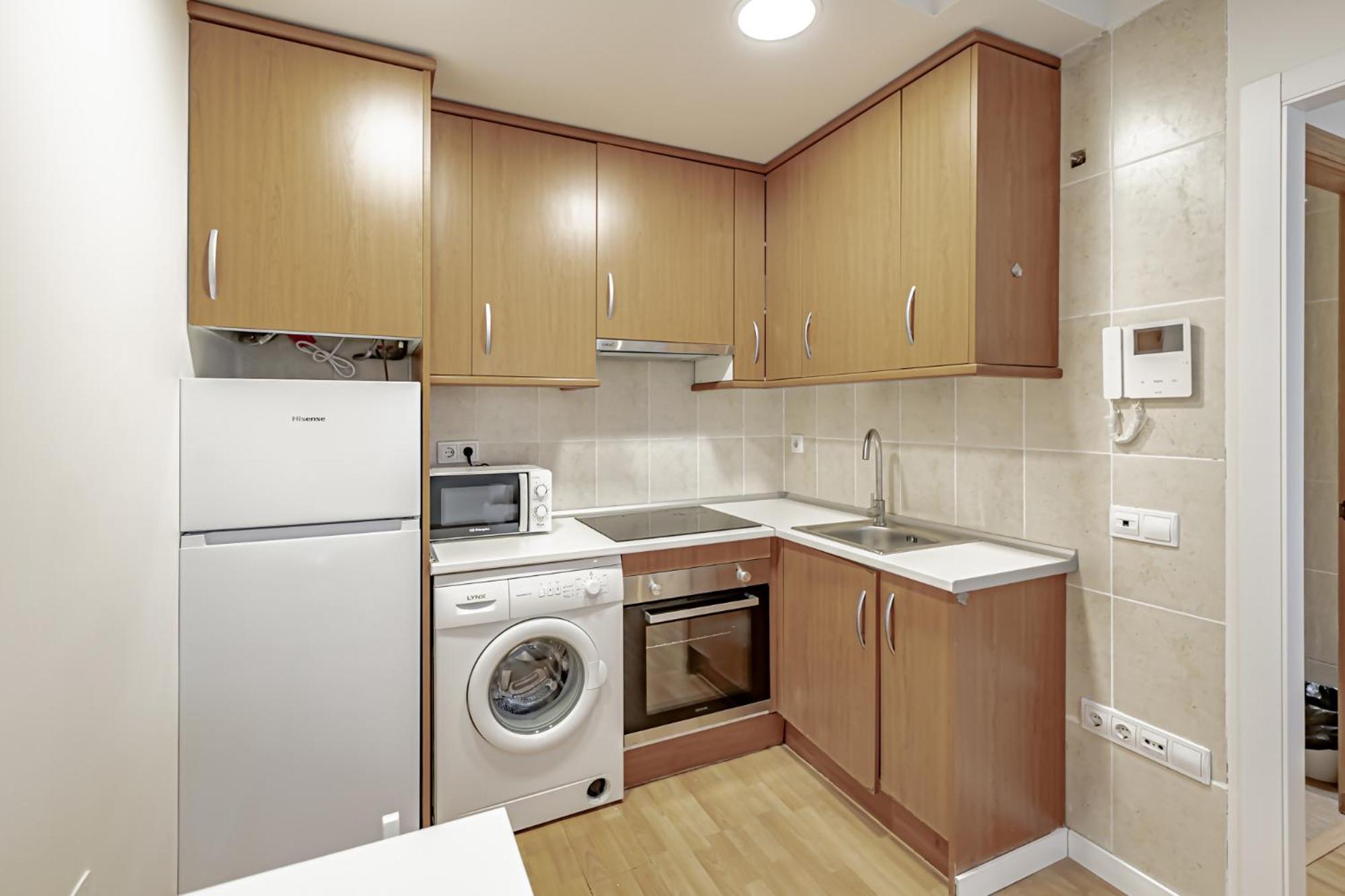 Apartamentos Noviembre Μαδρίτη Εξωτερικό φωτογραφία