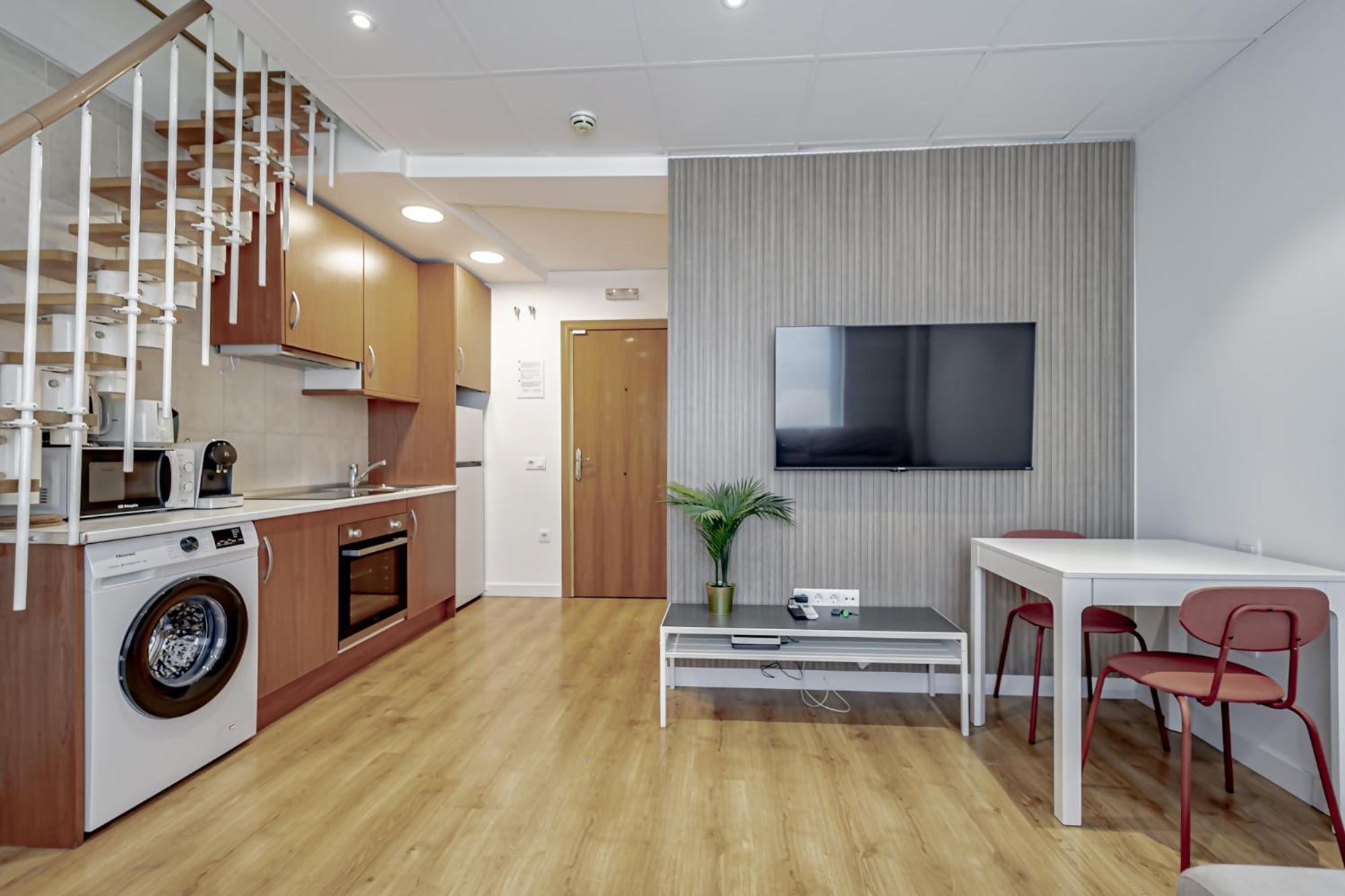 Apartamentos Noviembre Μαδρίτη Εξωτερικό φωτογραφία