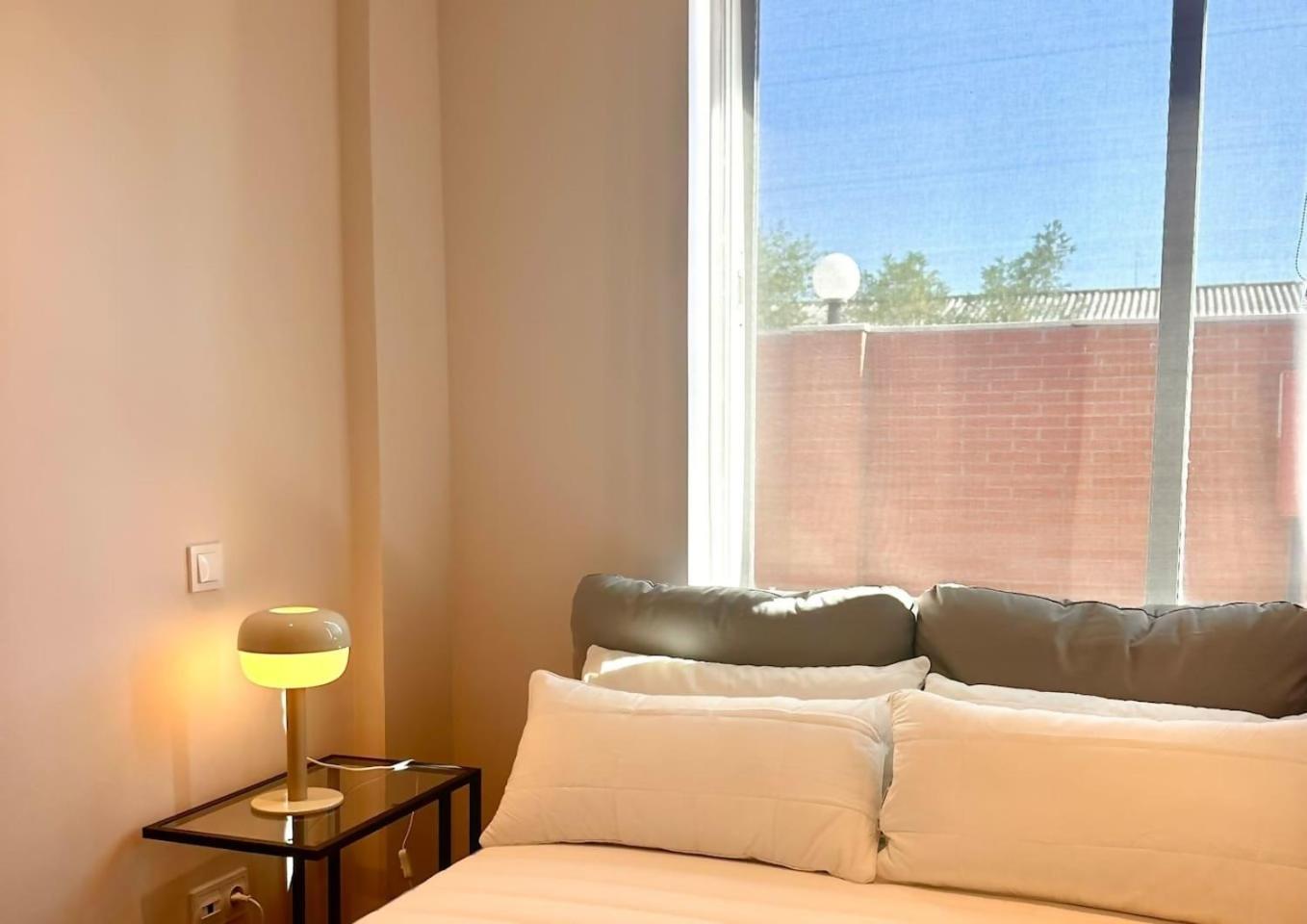 Apartamentos Noviembre Μαδρίτη Εξωτερικό φωτογραφία